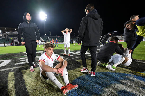 过租借的方 过租借的方