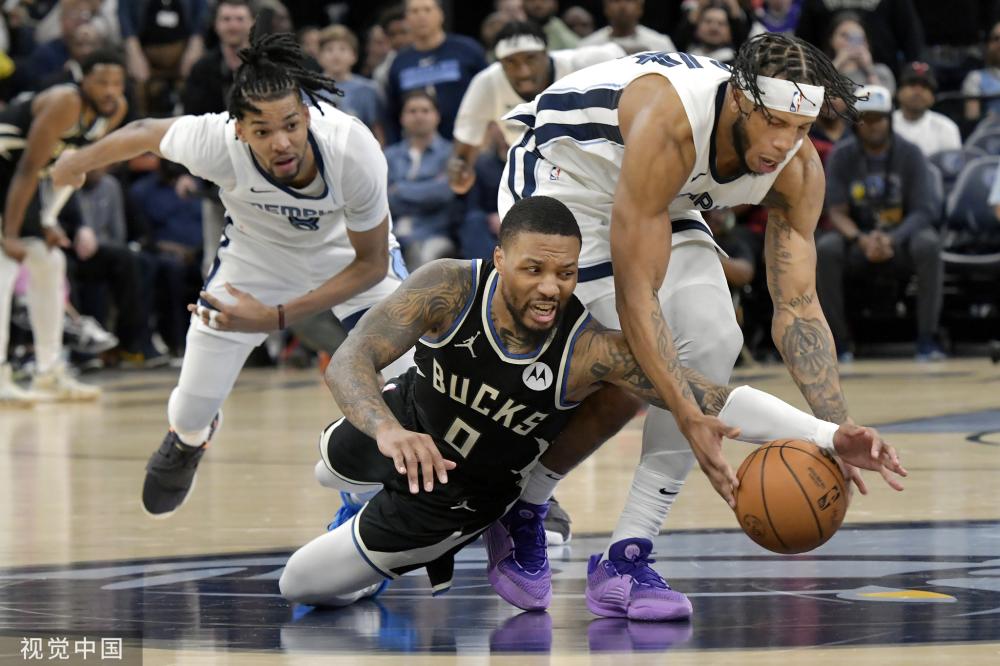 在现代足球 在现代足球